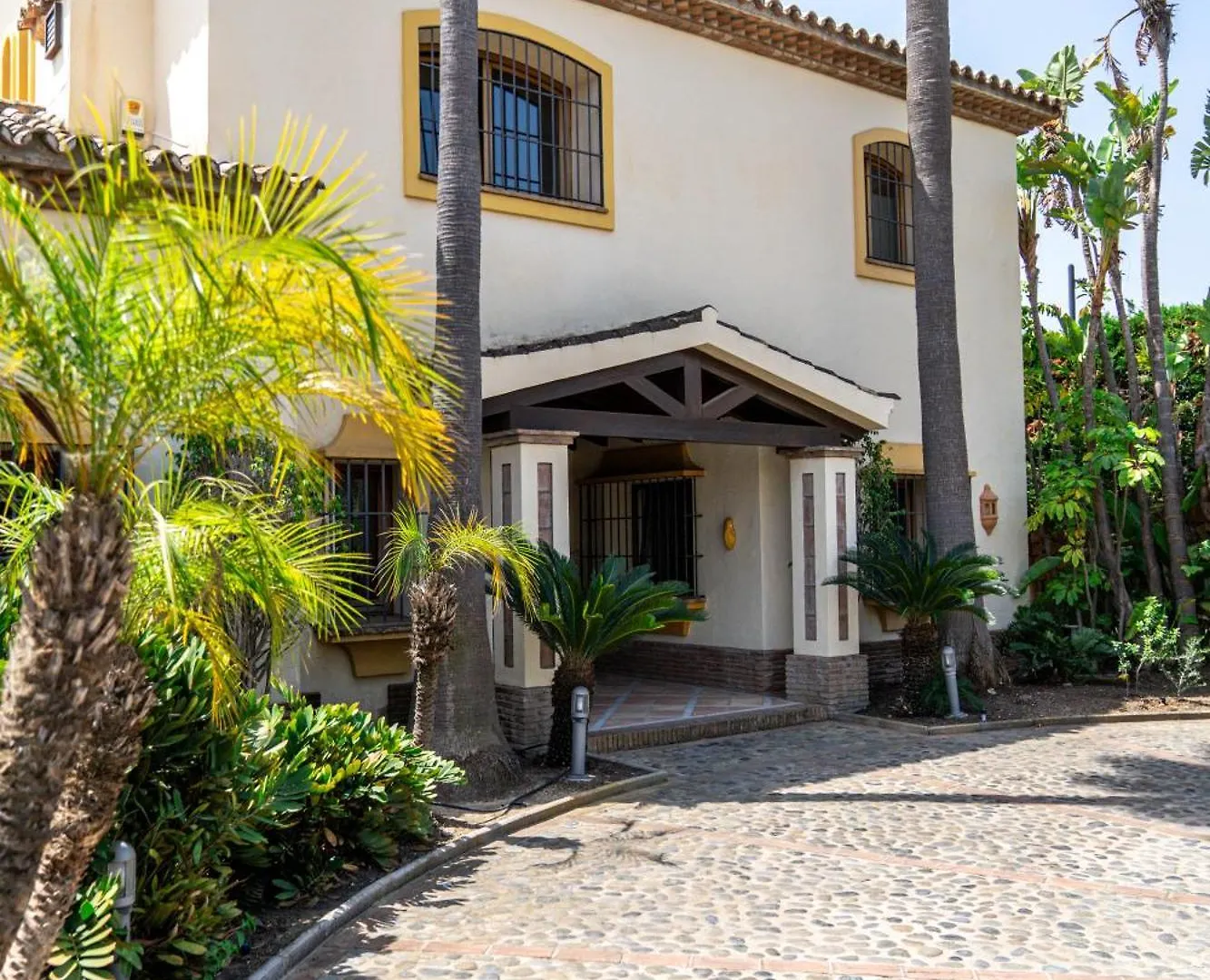 Casa Tess Boutique Hotel Estepona 4*,  Spanje