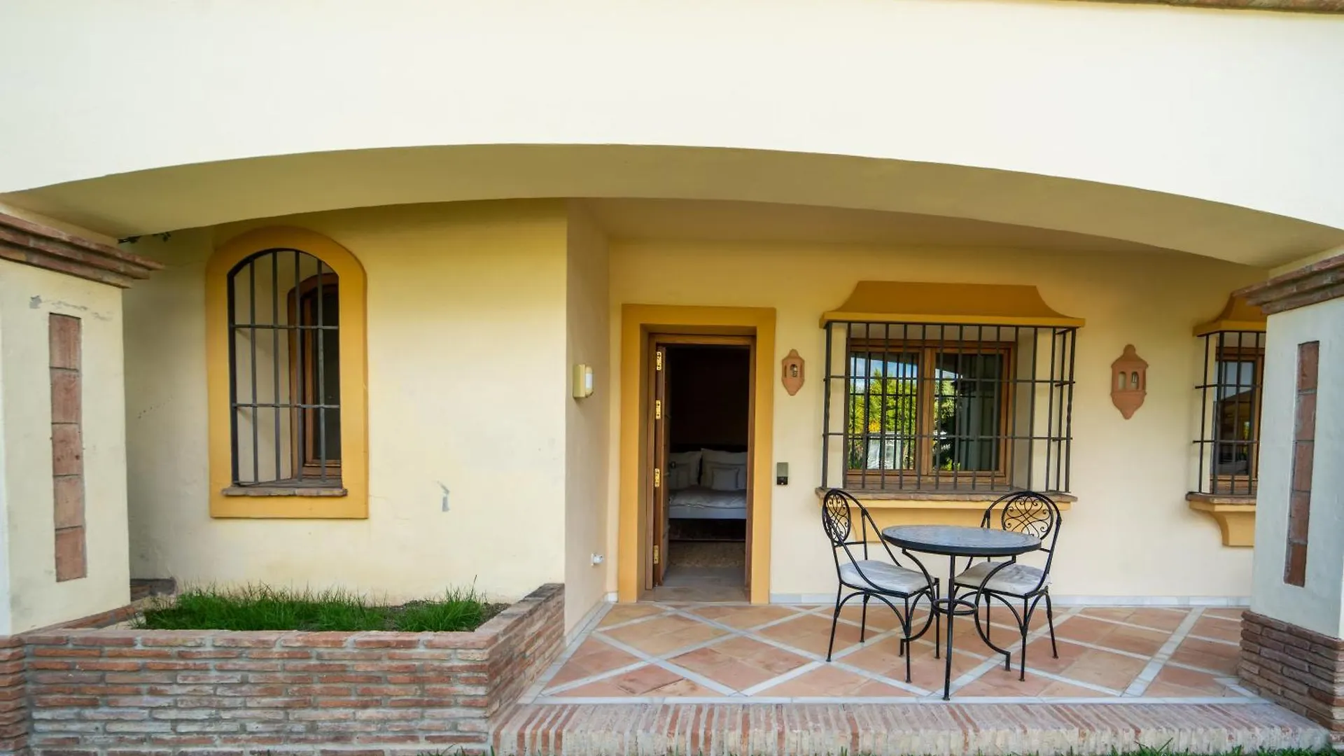 Casa Tess Boutique Hotel Estepona 4*,  Spanje