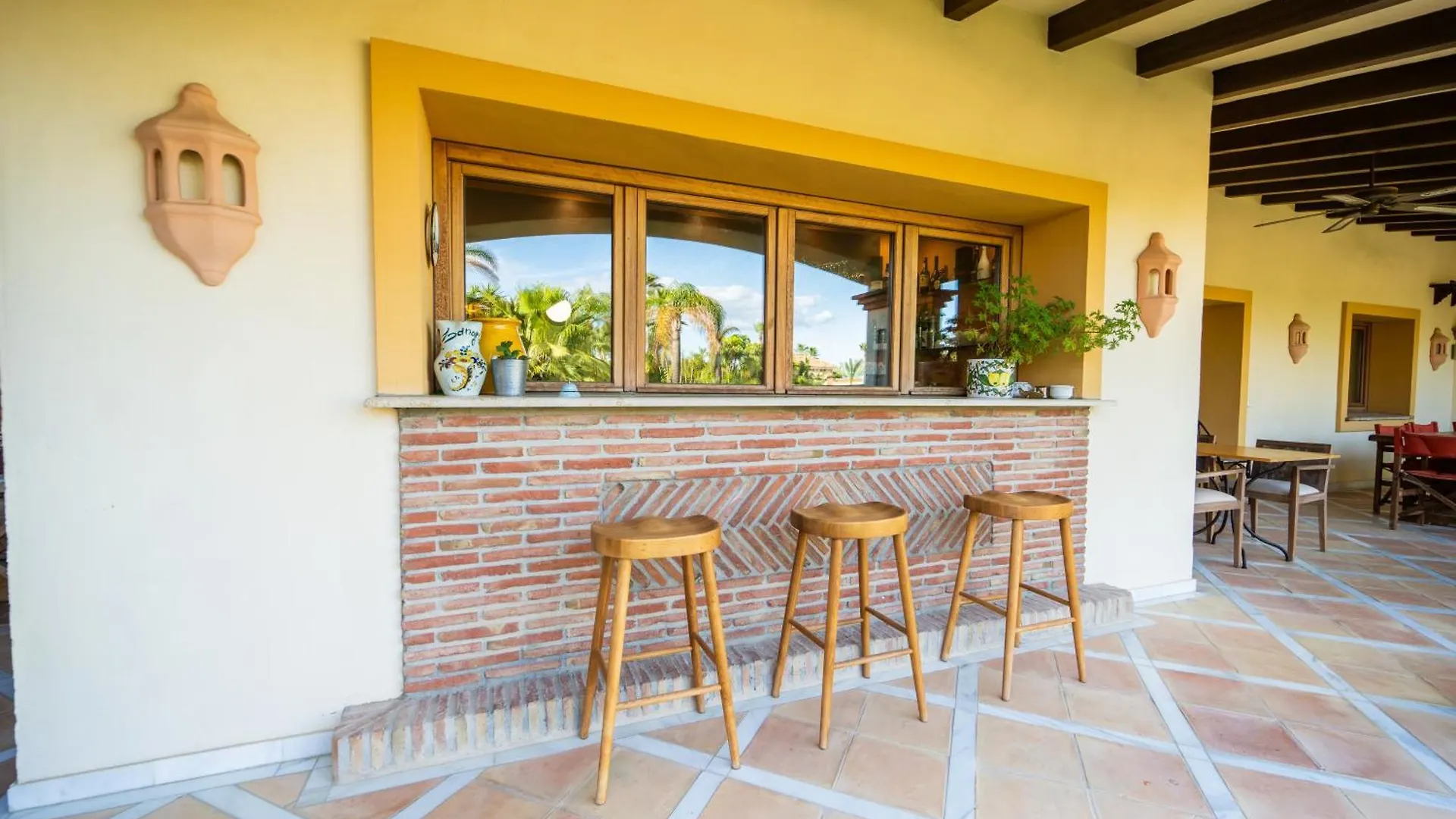 Casa Tess Boutique Hotel Estepona 4*,
